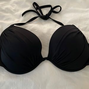 Victoria Secrets swim top 34DD